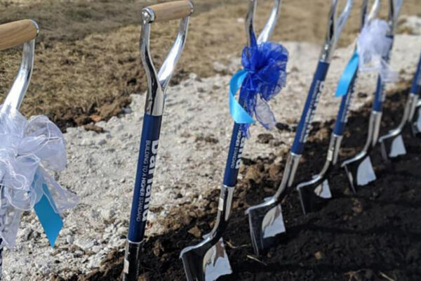 Blog_DarlandBreaksGroundOnNewCHIHealthClinicInMillard-02 Shovels for Ground Breaking at CHI Health Clinic Millard