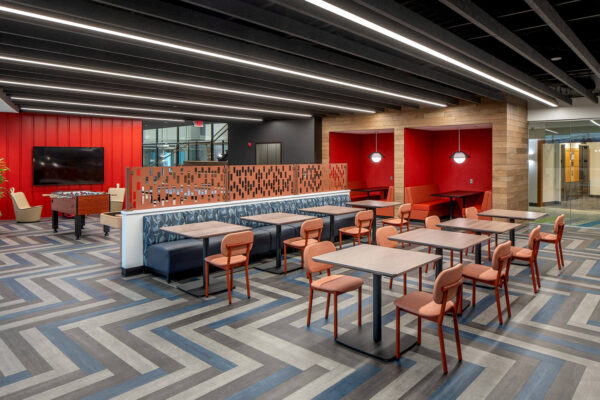 DSMI Software lounge
